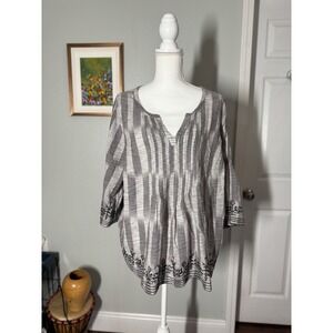 Lucky Brand gray striped boho embroidered peasant top, size 1X